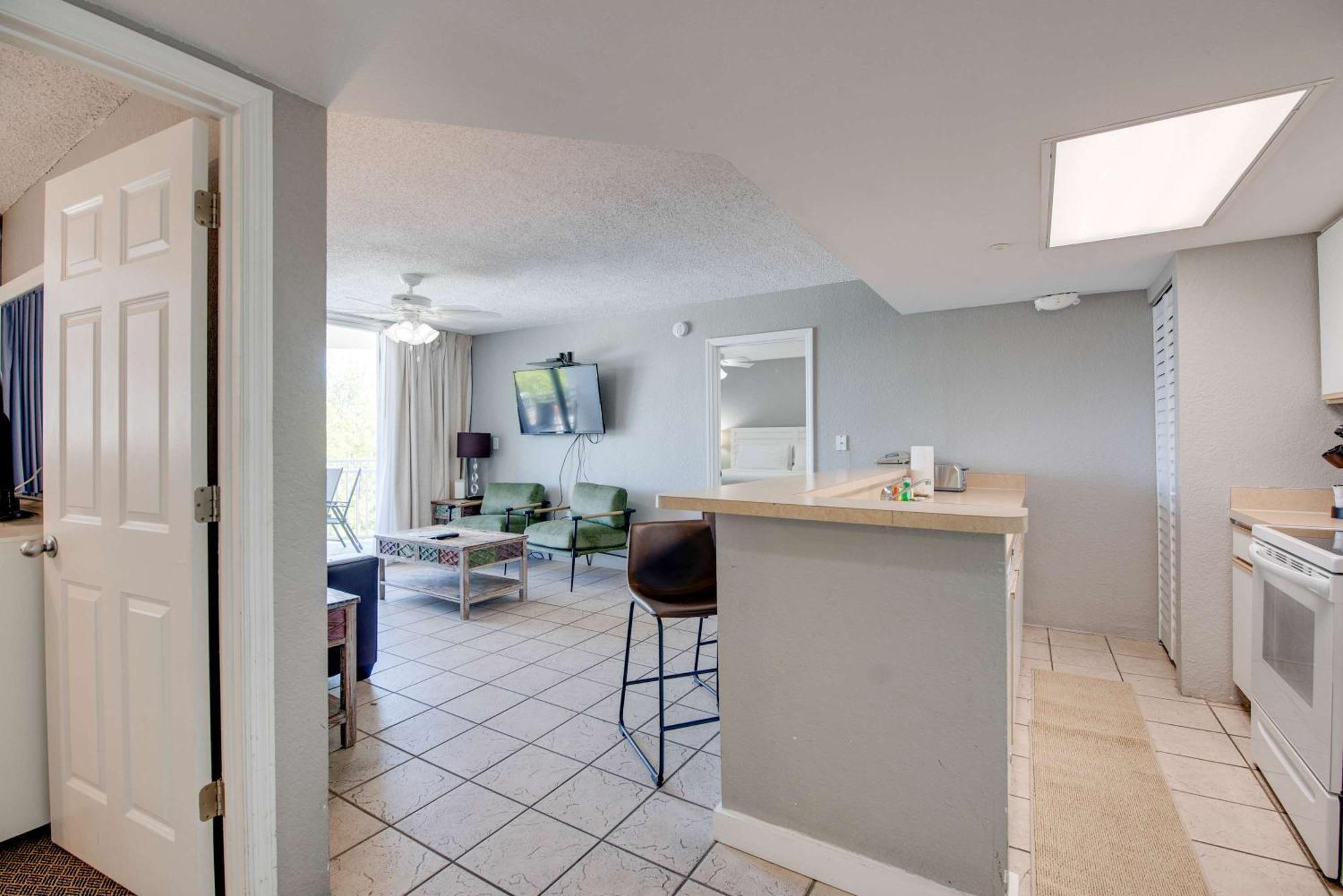 The Barbados -Bright Condo W Pool Кей Уест Екстериор снимка